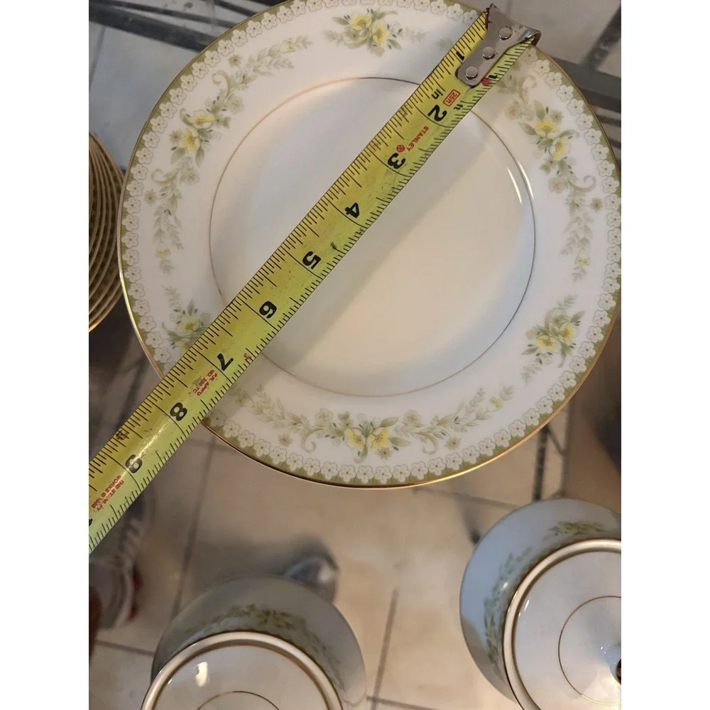 Mikasa Fine China Greenbriar L2014 Dinnerware Set 71 Pc Japan Gold Trim Platter